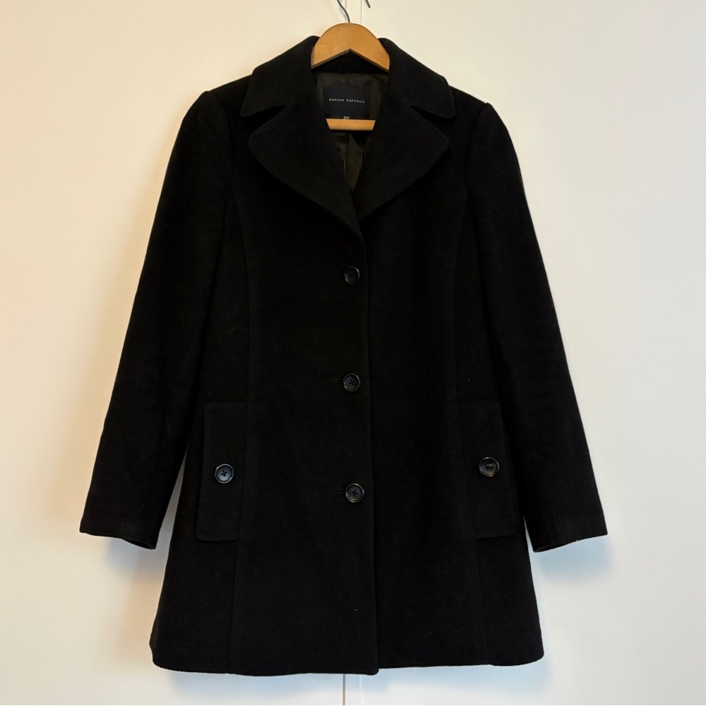 Banana Republic Classic Women’s Black Pea Coat Medium
